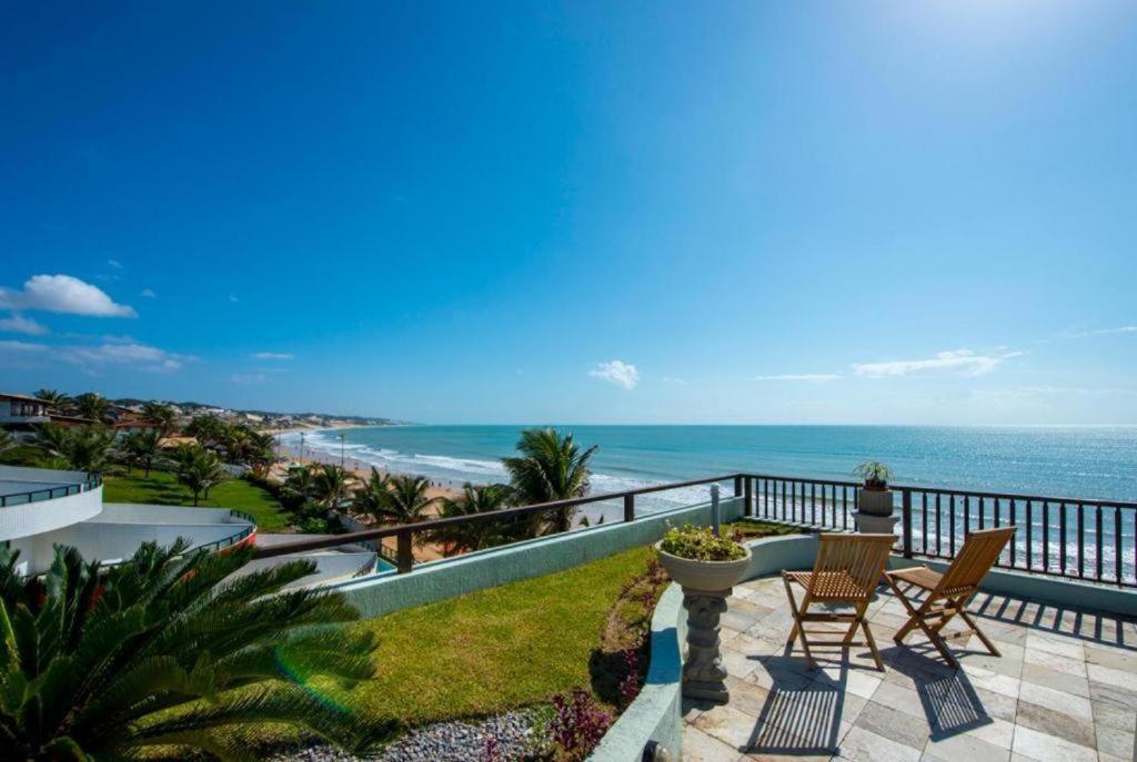 Flat Completo A Beira Mar Com Vista Exuberante - Pe-na-areia Mesmo!