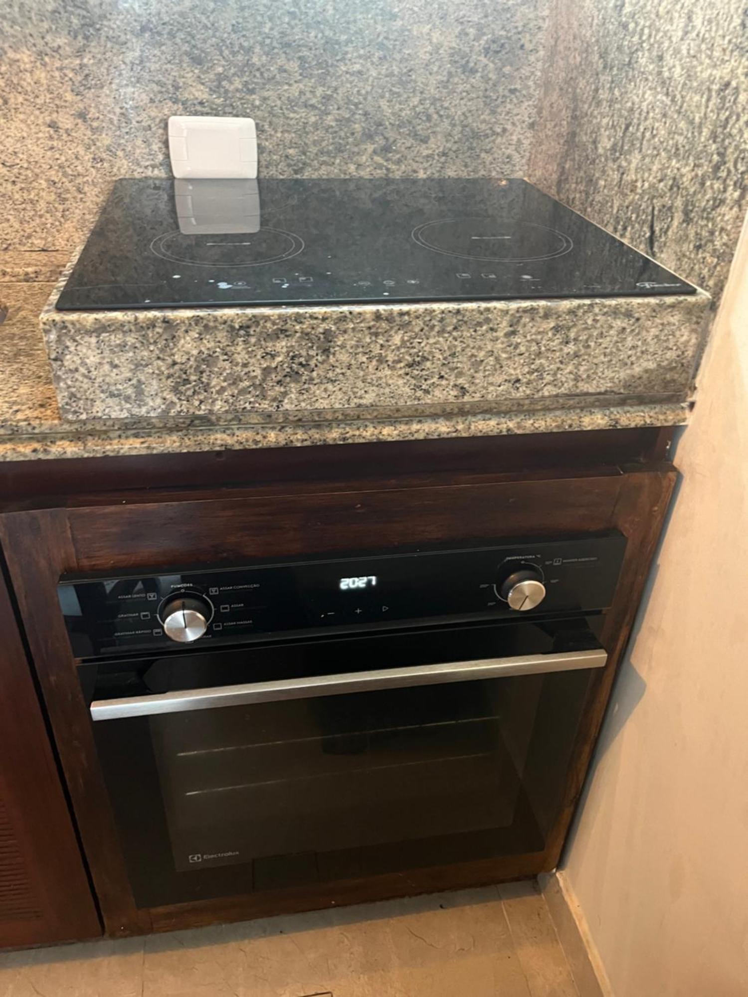 Flat Completo A Beira Mar Com Vista Exuberante - Pe-na-areia Mesmo! Natal